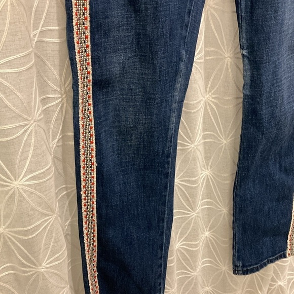 Pilcro Jeans by Anthropologie - Picture 5 of 10